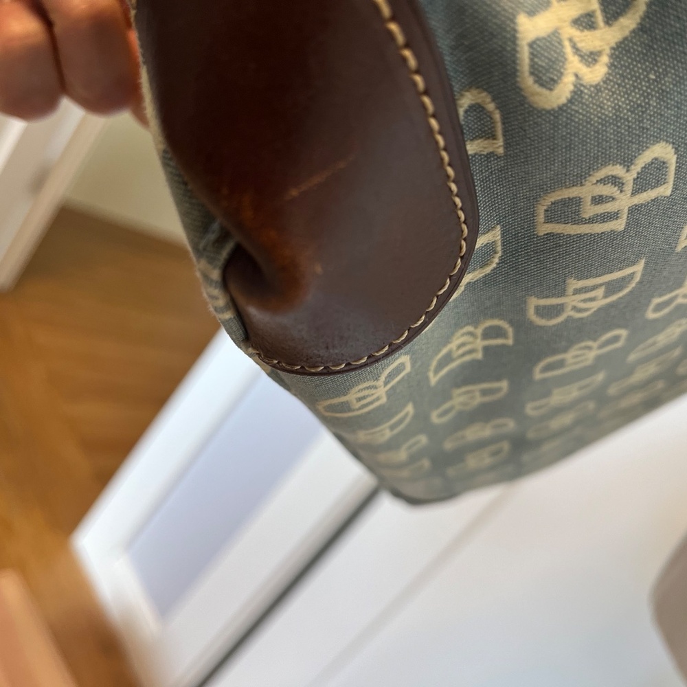 Dooney & Bourke Signature Tote - Picture 4 of 7